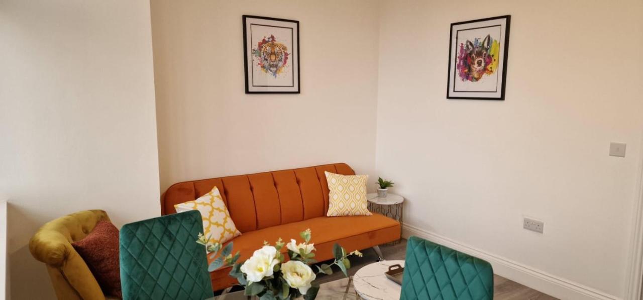 1 Bedroom Apartment - Flitwick - Contractor Friendly - Tourist Ready - Full Kitchen - Wifi - Smart Tv - Sofa Bed - Free Parking - Ideal For Short Or Long Stays Exteriér fotografie